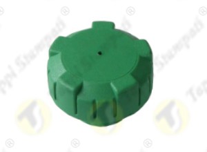 P3 red ventilated tank cap in plastic material, threaded, passage diameter 32 mm